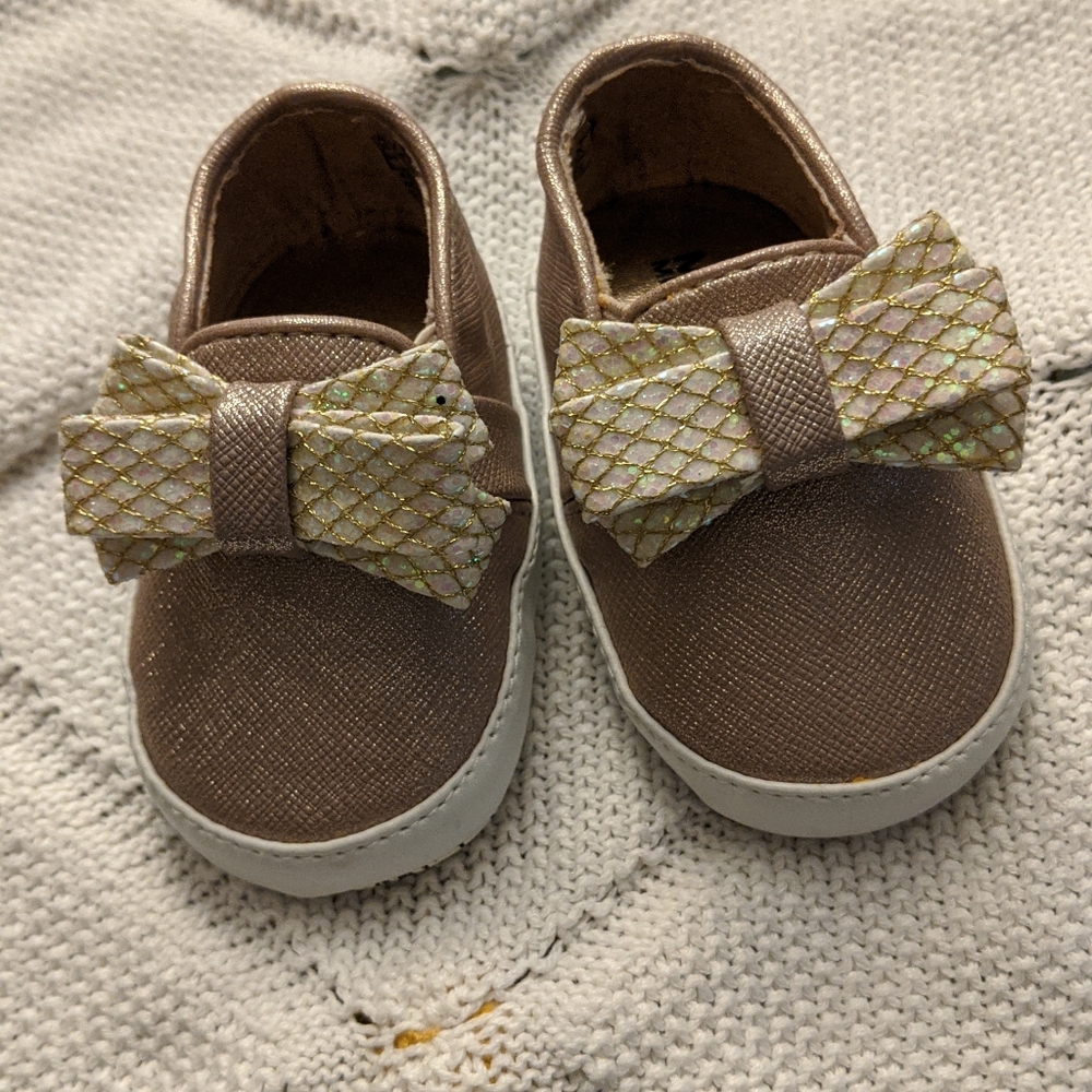 Michael kors baby shoes
